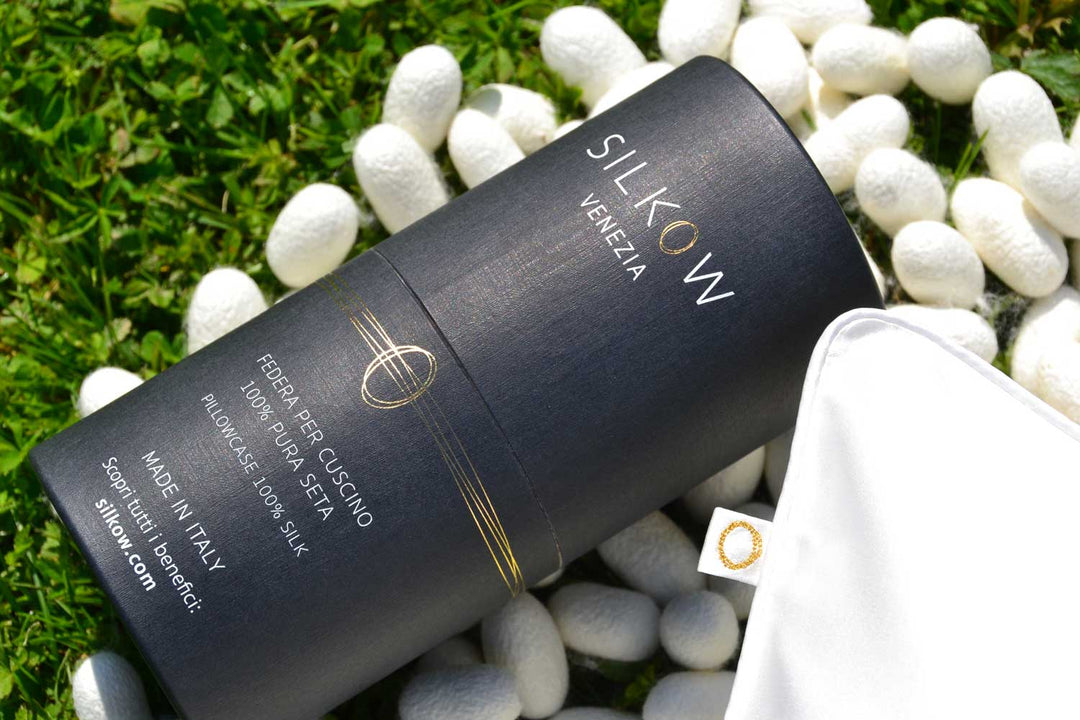 Set 2 Federe 100% Seta 22 Momme 50x75/80cm con Bordo Bianco